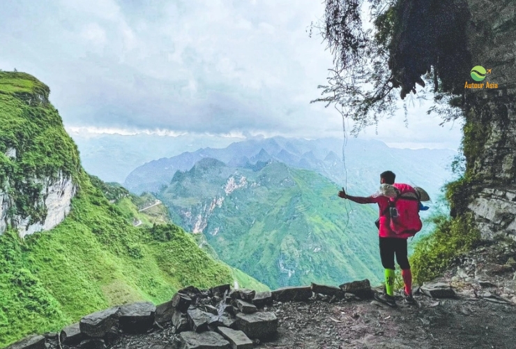 Randonnée au cœur des montagnes de Ha Giang sur la route du Ma Pi Leng