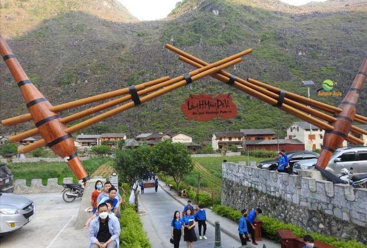 Balade culturelle dans le village ethnique de Meo Vac, au Nord du Vietnam