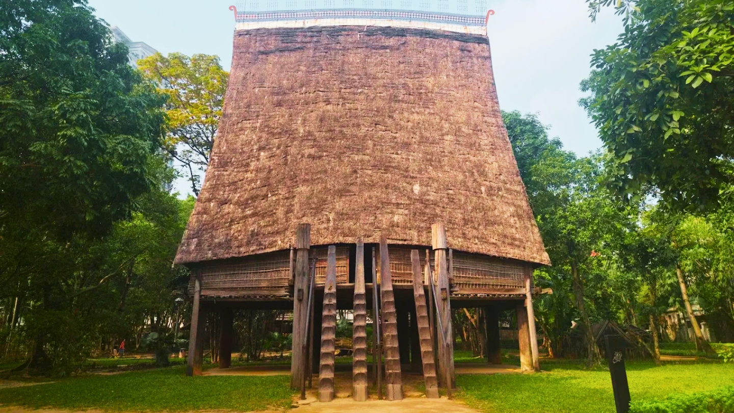 Jardin architectural du Musée d’Ethnologie du Vietnam