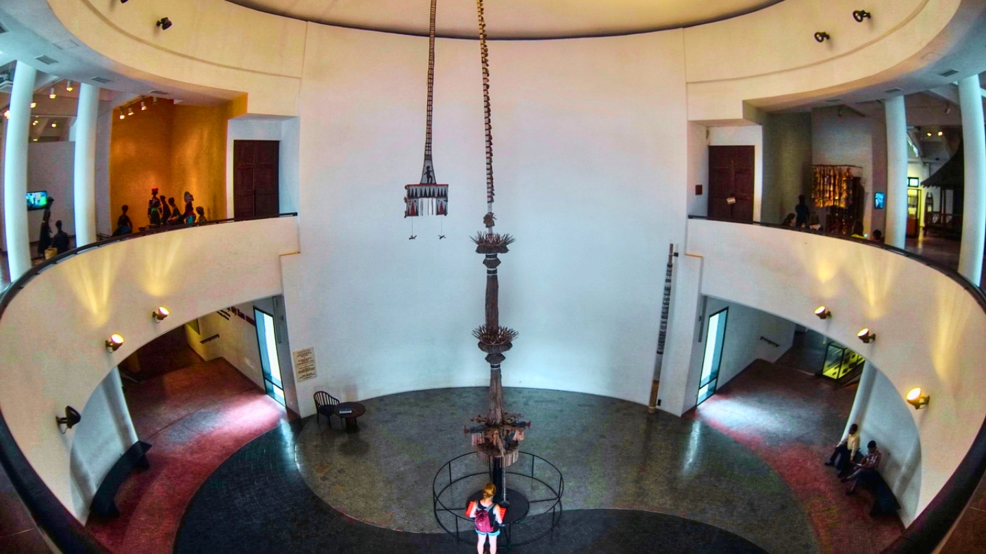 Bâtiment du Tambour de bronze du musée