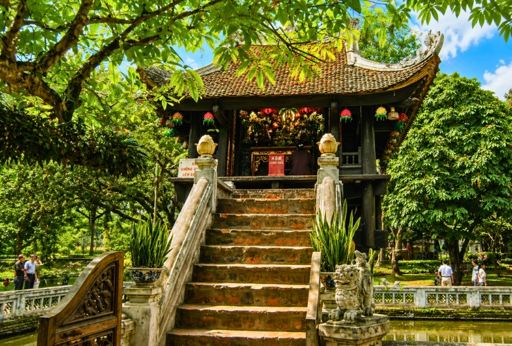 Au cœur du pavillon Liên Hoa: Expérience unique pour visiter Pagode au Pilier Unique