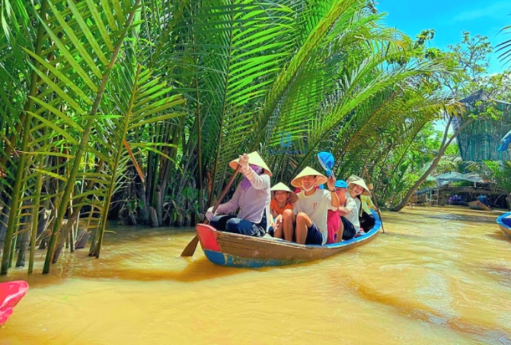 Ben Tre en bateau - Immersion au cœur des palmiers d’eau