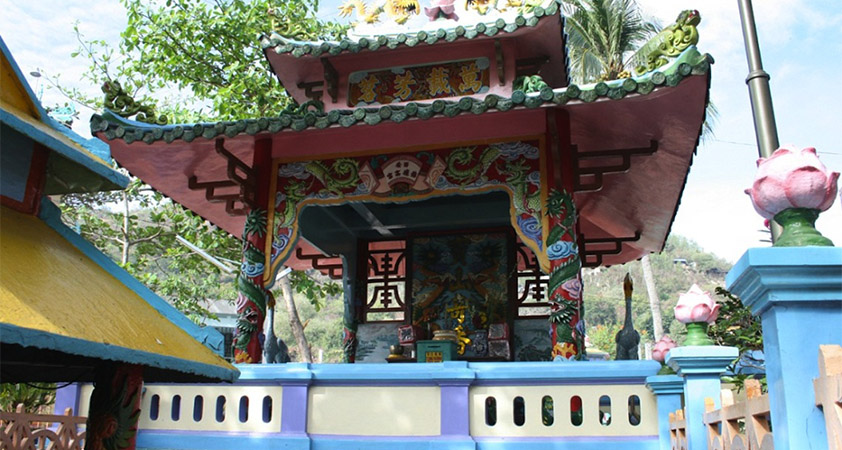 Temple bouddhiste à Hoa Hao