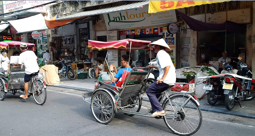 Cyclo-pousse à Hanoi