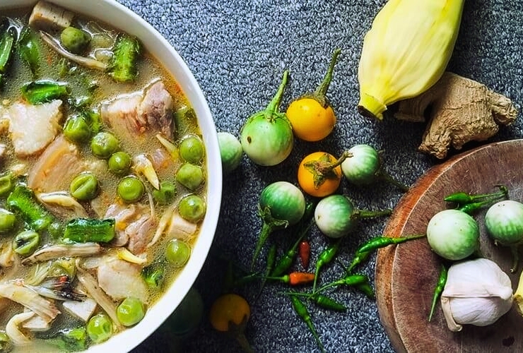 Une amertume qui marque les sens avec le canh cà đắng