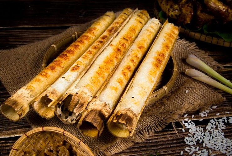 Découverte du cơm lam - Spécialité culinaire des Ede