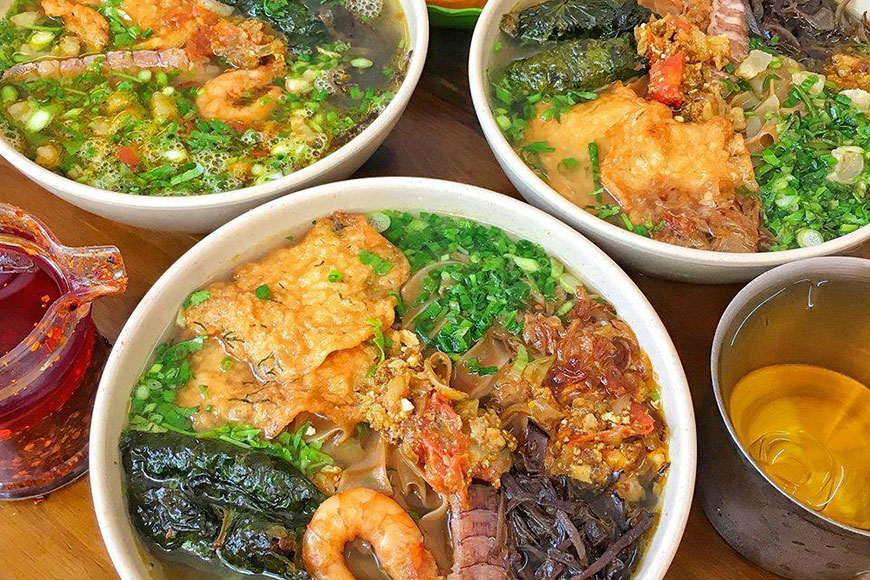 Banh da cua est la meilleure spécialité de Hai Phon