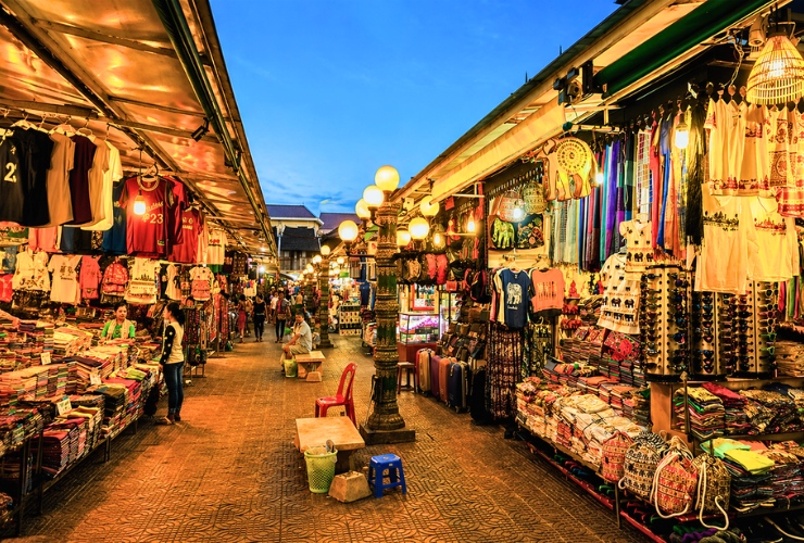 Se promener au marché de nuit de Siem Reap et découvrir ses boutiques