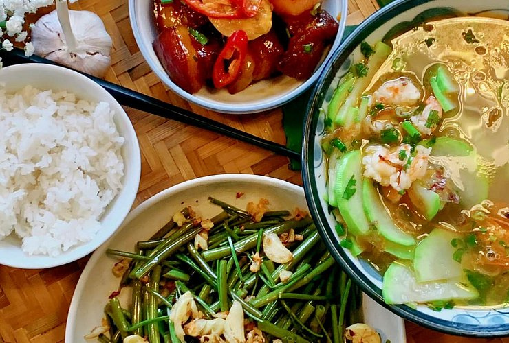 Le restaurant Com Linh, où vous pouvez savourer un véritable repas vietnamien fait maison