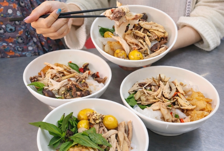 Découvrir pleinement les saveurs du bánh ướt lòng gà à Dalat