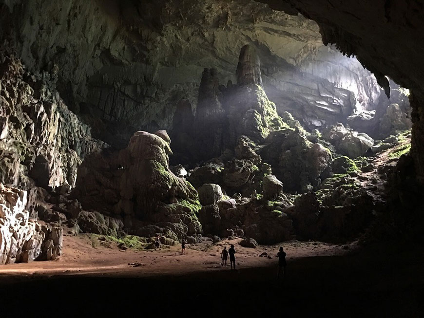 L''entrée de la grotte de Kho Muong