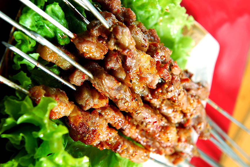 Lon Man grillé à Mai Chau Hoa Binh