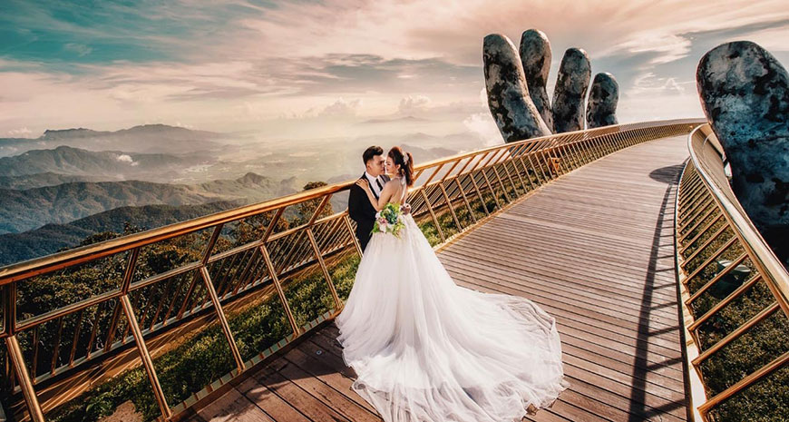 Le pont doré - Ba Na Hills - un site de check-in et de prendre des photos de mariage idéal pour les couple