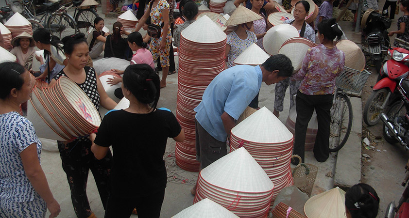 Chapeaux coniques du village de Chuông