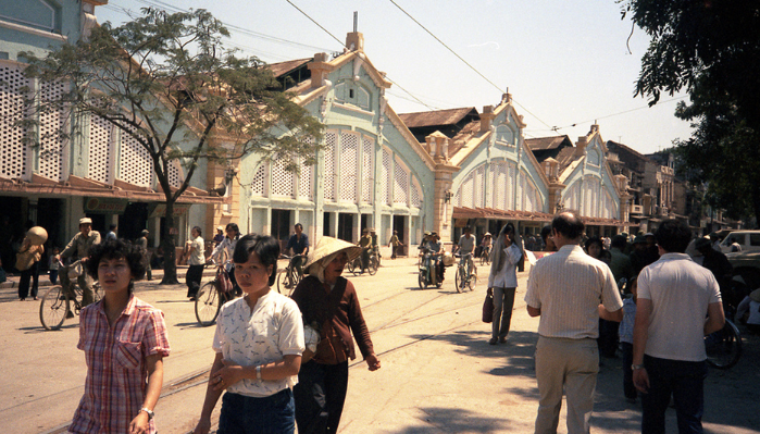 Le marché Dong Xuan - Hanoi
