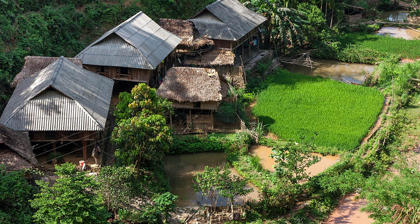 Visiter les villages des Thais vers votre Voyage nouvelles frontières au Vietnam