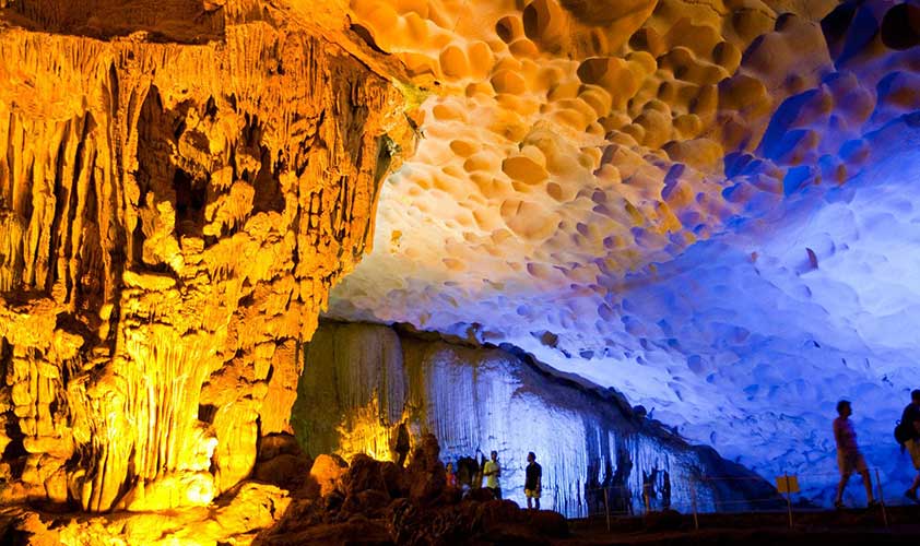 La grotte de Surpirse (Hang Sung Sot)