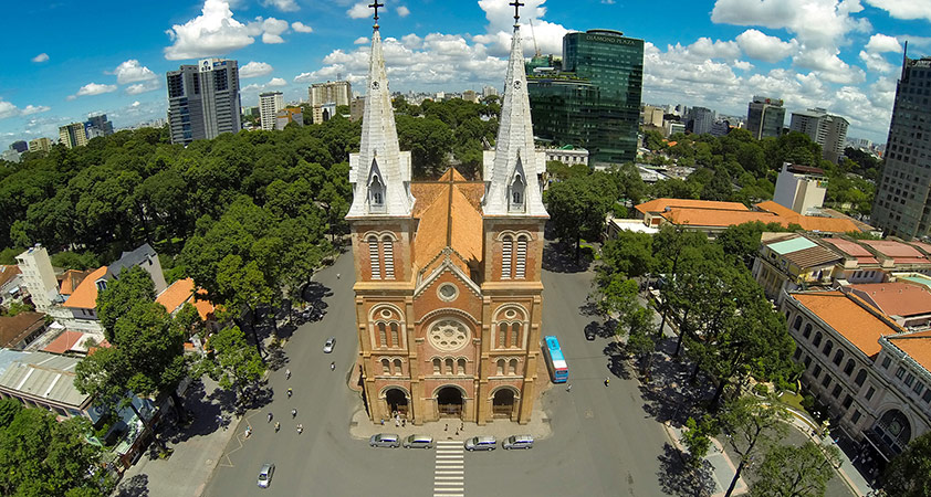 Cathédrale Notre-Dame à Saigon