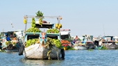 Marché flottant de Chau Doc