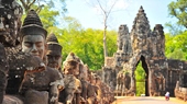 Les temples dAngkor (lentrée)