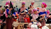 Femme de lethnie Hmong à Sapa